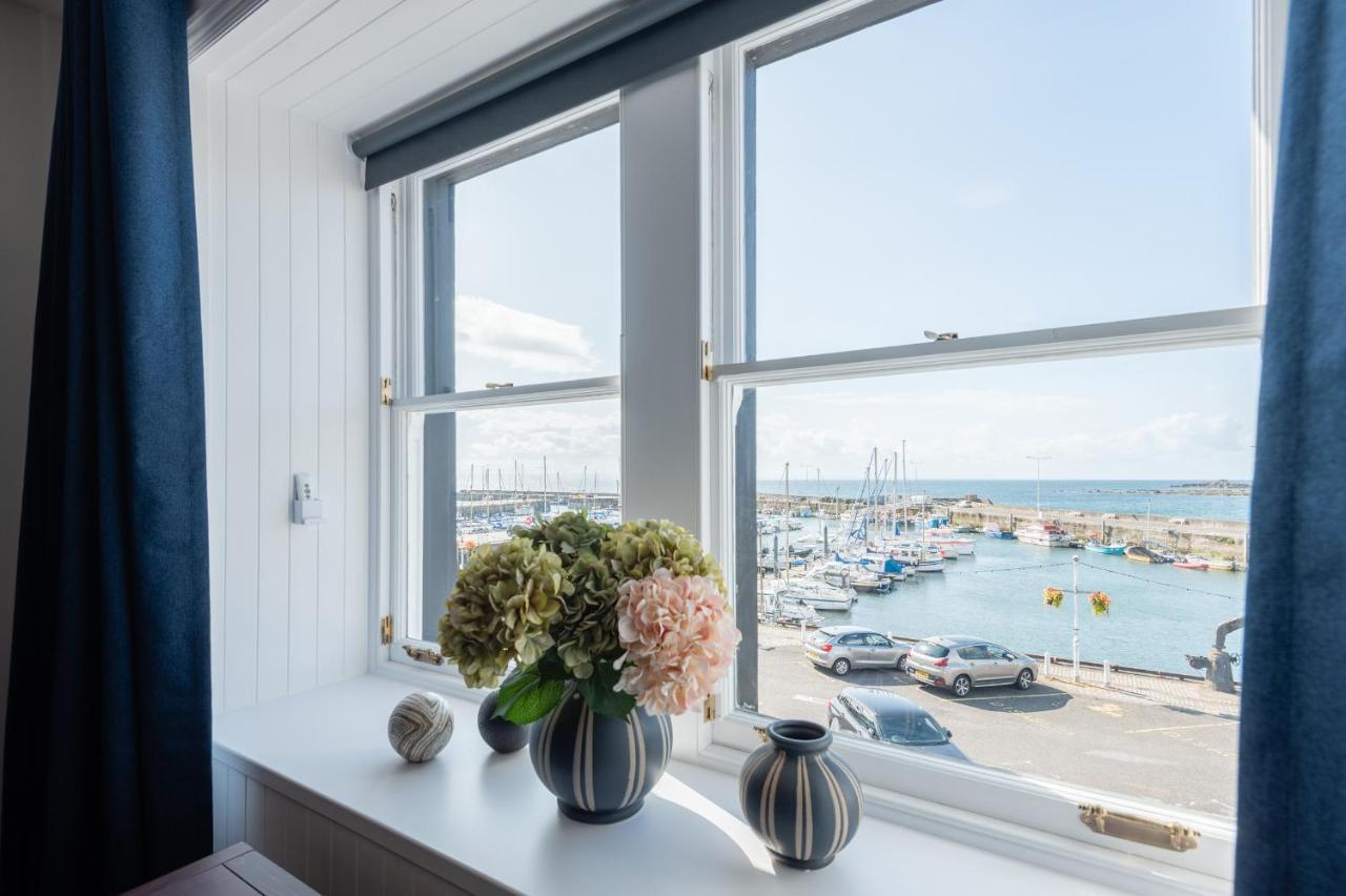 Shorefront Apartment - Sea View With 3 Bedrooms Anstruther Exterior photo